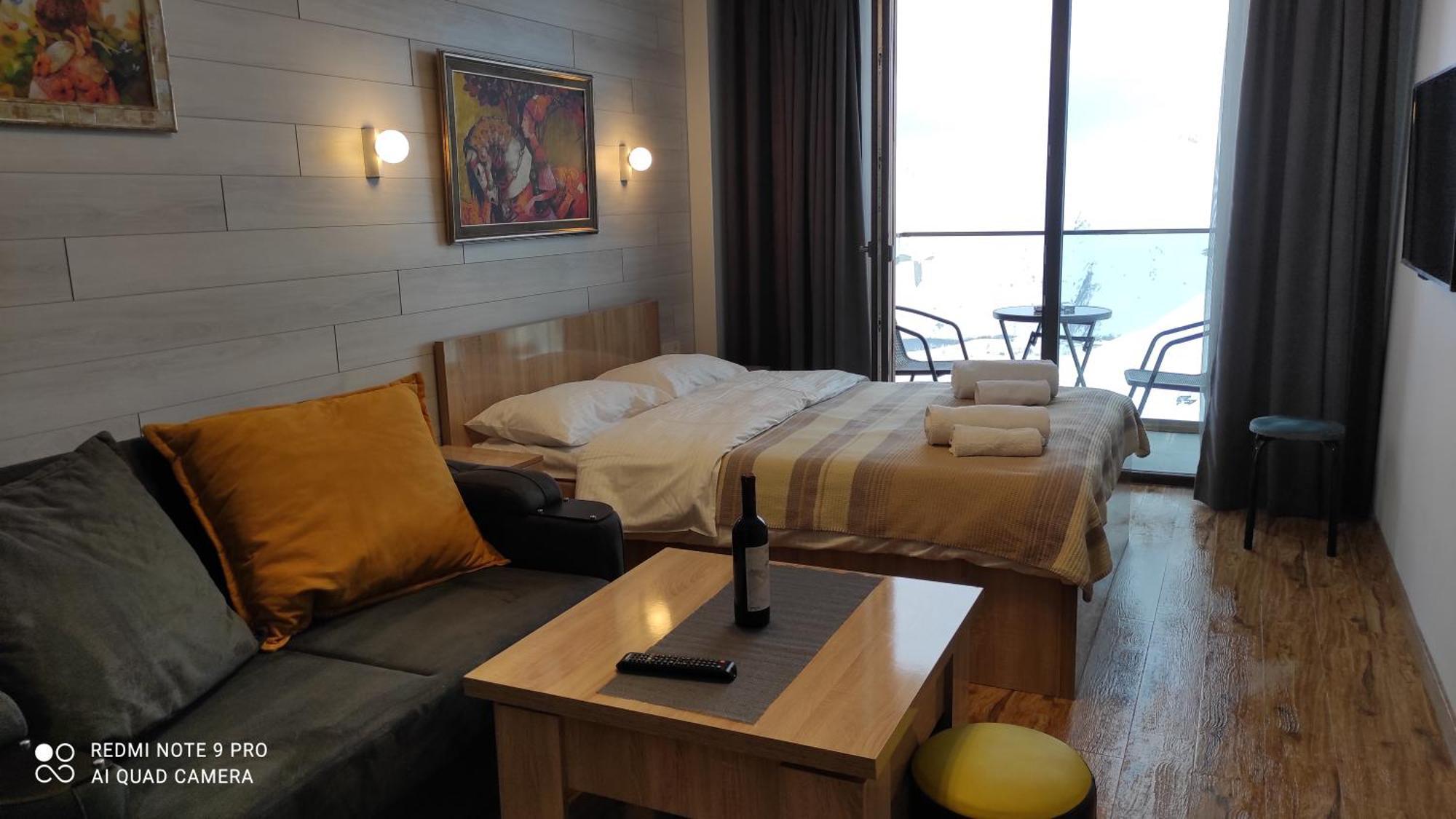Neu Gudauri Loft2 С Видом На Горы Bilik gambar